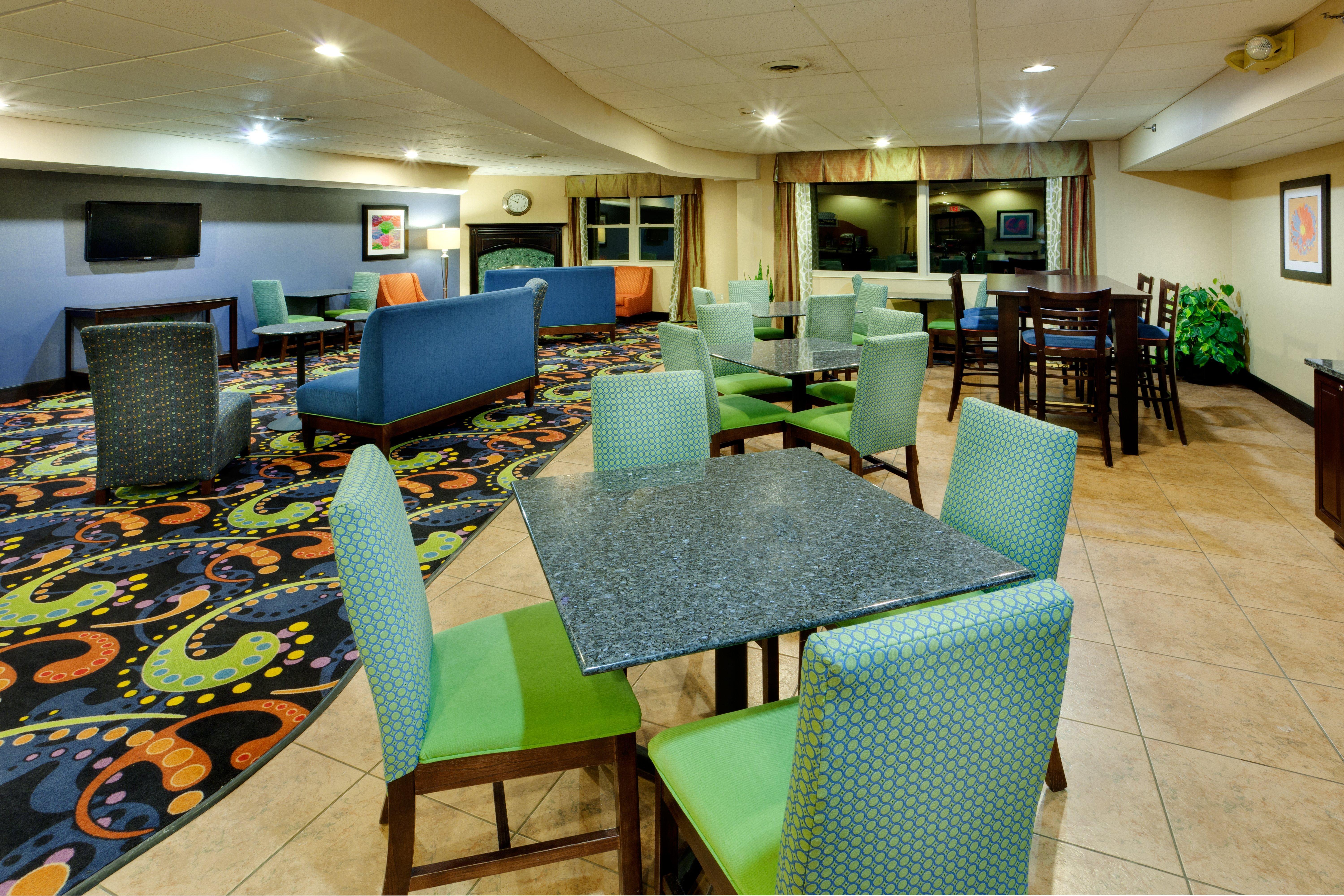 Best Western Owego Inn Buitenkant foto