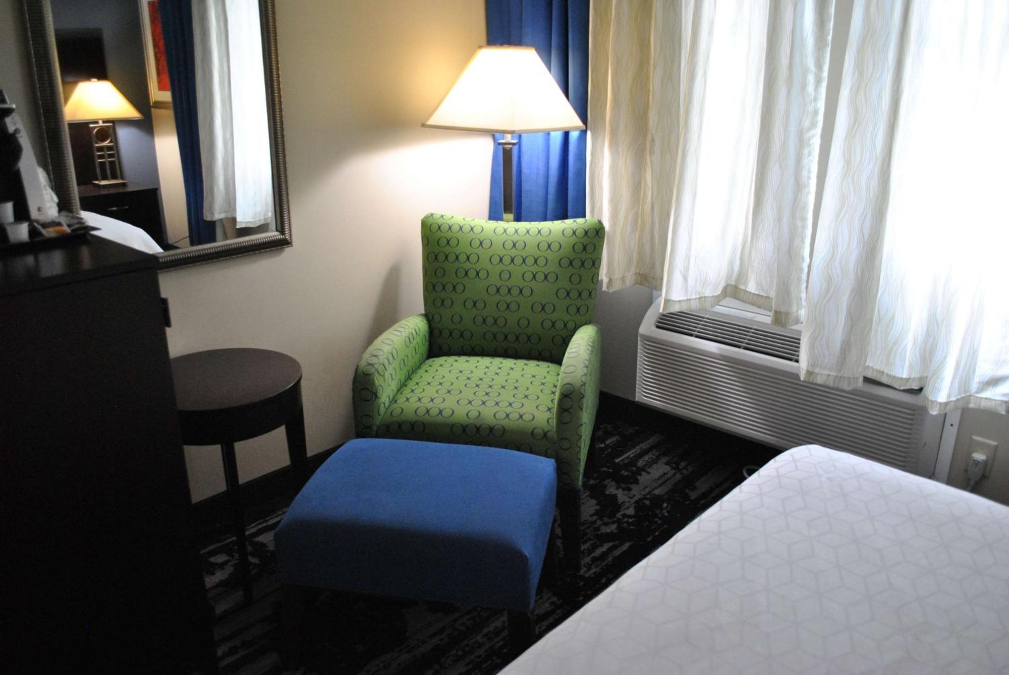 Best Western Owego Inn Buitenkant foto