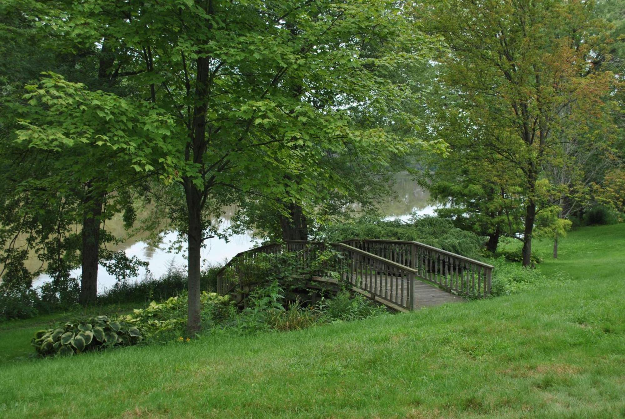 Best Western Owego Inn Buitenkant foto